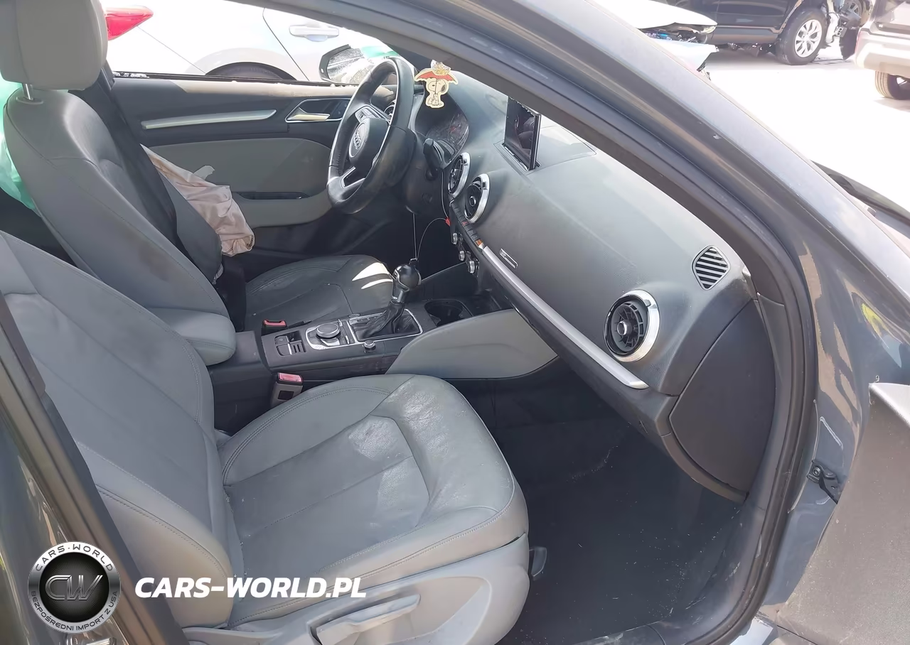 2018 Audi A3 2.0T Premium-2.0T Tech Premium VIN:WAUAUGFF9J1058467 - 5