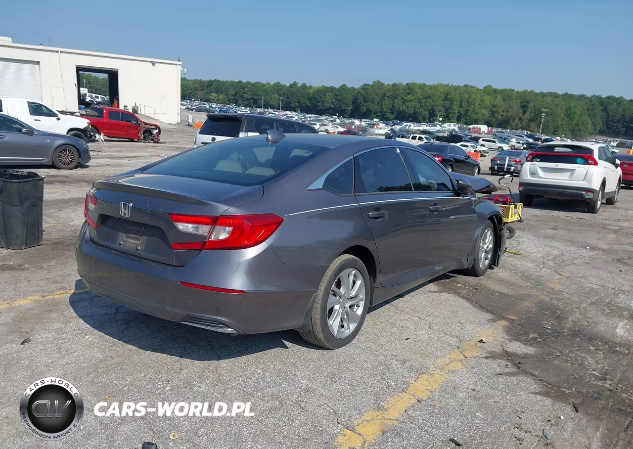 2018 Honda Accord Lx VIN:1HGCV1F11JA096903 - 4