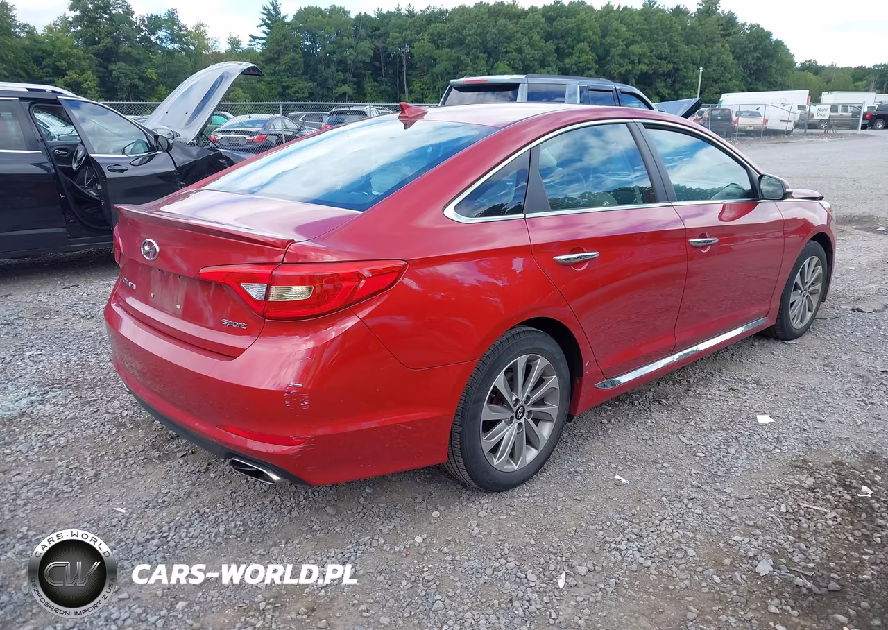 2017 Hyundai Sonata Sport VIN:5NPE34AF0HH575639 - 4