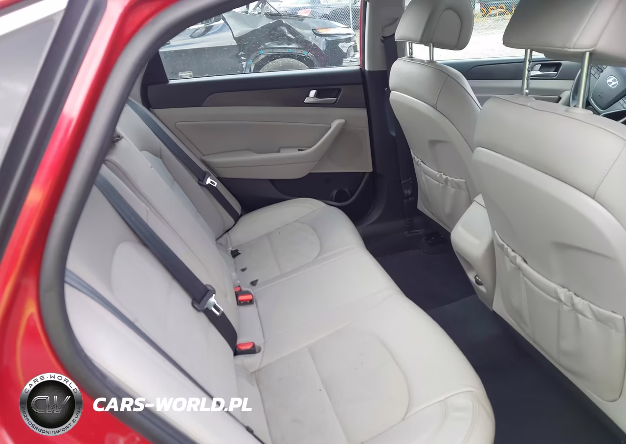 2017 Hyundai Sonata Sport VIN:5NPE34AF0HH575639 - 8