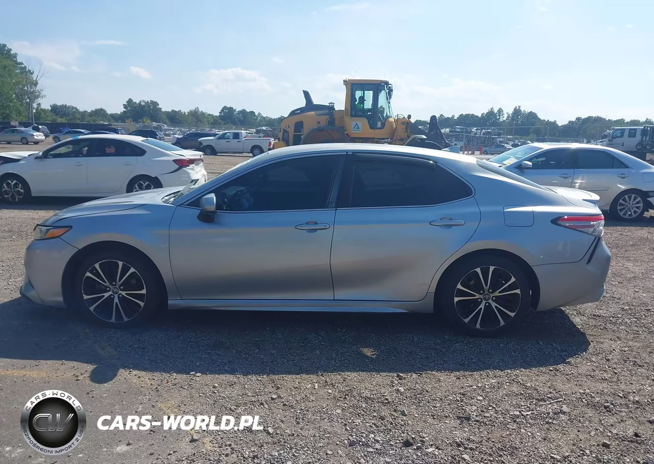 2019 Toyota Camry Se VIN:4T1B11HK8KU214694 - 14