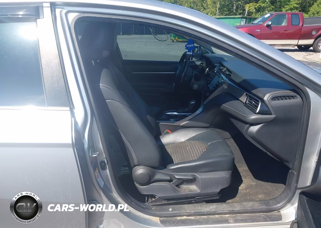 2019 Toyota Camry Se VIN:4T1B11HK8KU214694 - 5