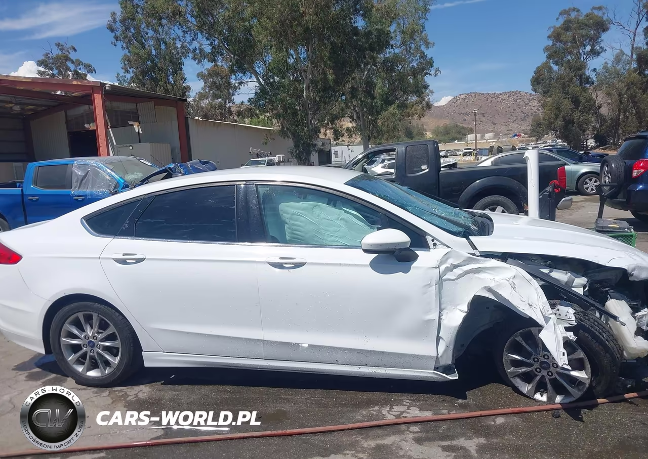 2017 Ford Fusion Se VIN:3FA6P0H79HR302721 - 14