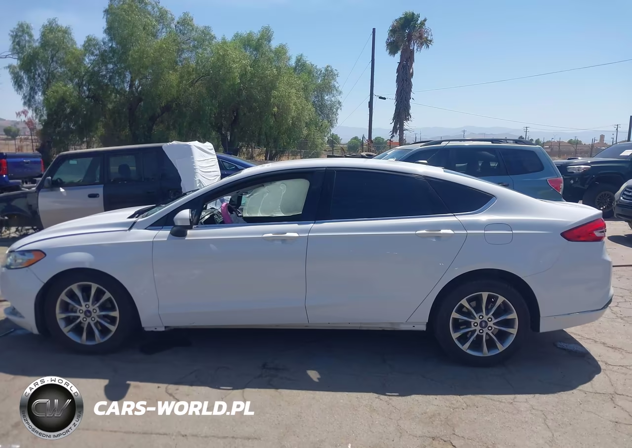 2017 Ford Fusion Se VIN:3FA6P0H79HR302721 - 15