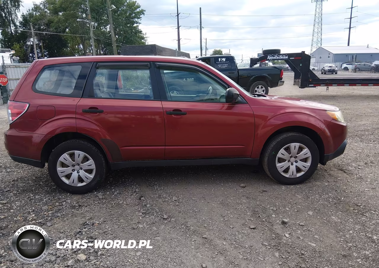 2010 Subaru Forester 2.5X VIN:JF2SH6AC3AG716298 - 13