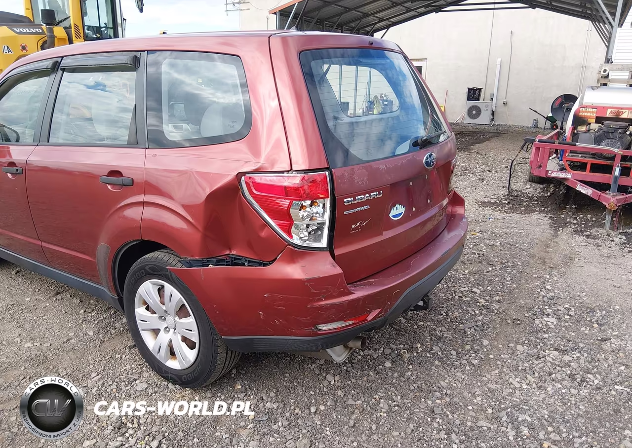 2010 Subaru Forester 2.5X VIN:JF2SH6AC3AG716298 - 6