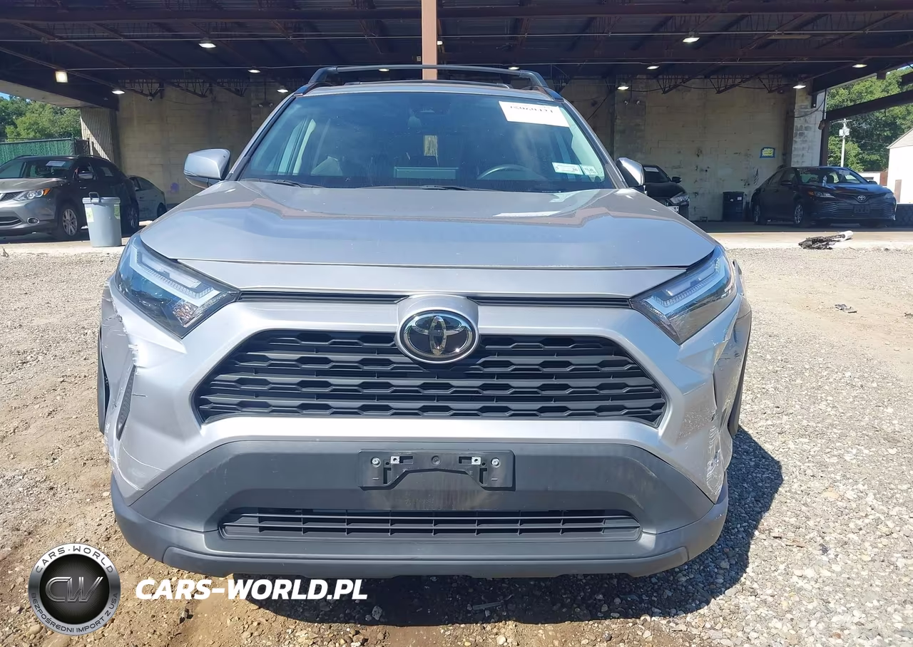 2024 Toyota Rav4 Xle VIN:2T3P1RFV1RC442881 - 12