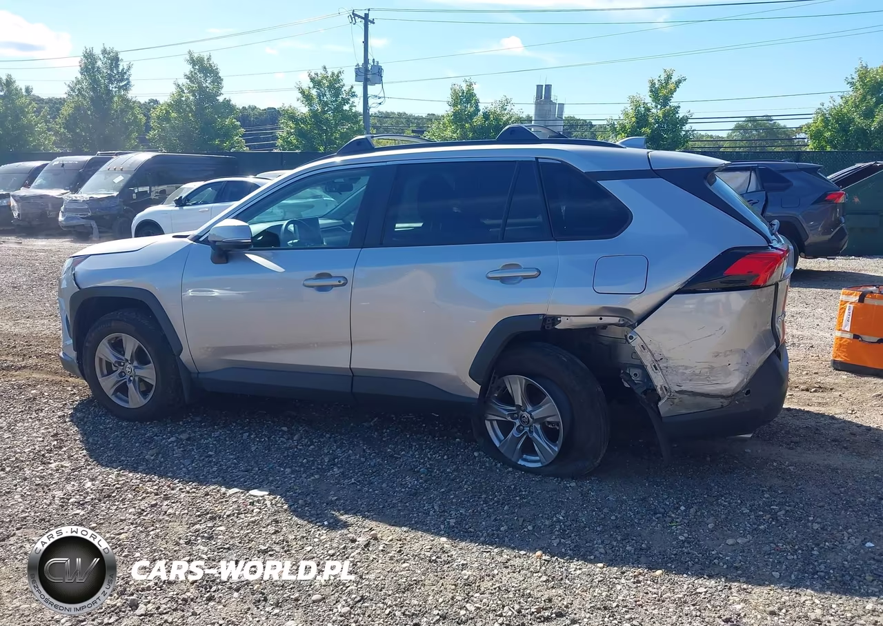 2024 Toyota Rav4 Xle VIN:2T3P1RFV1RC442881 - 14