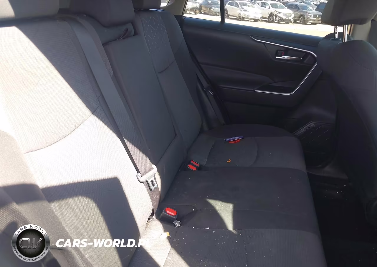 2024 Toyota Rav4 Xle VIN:2T3P1RFV1RC442881 - 8