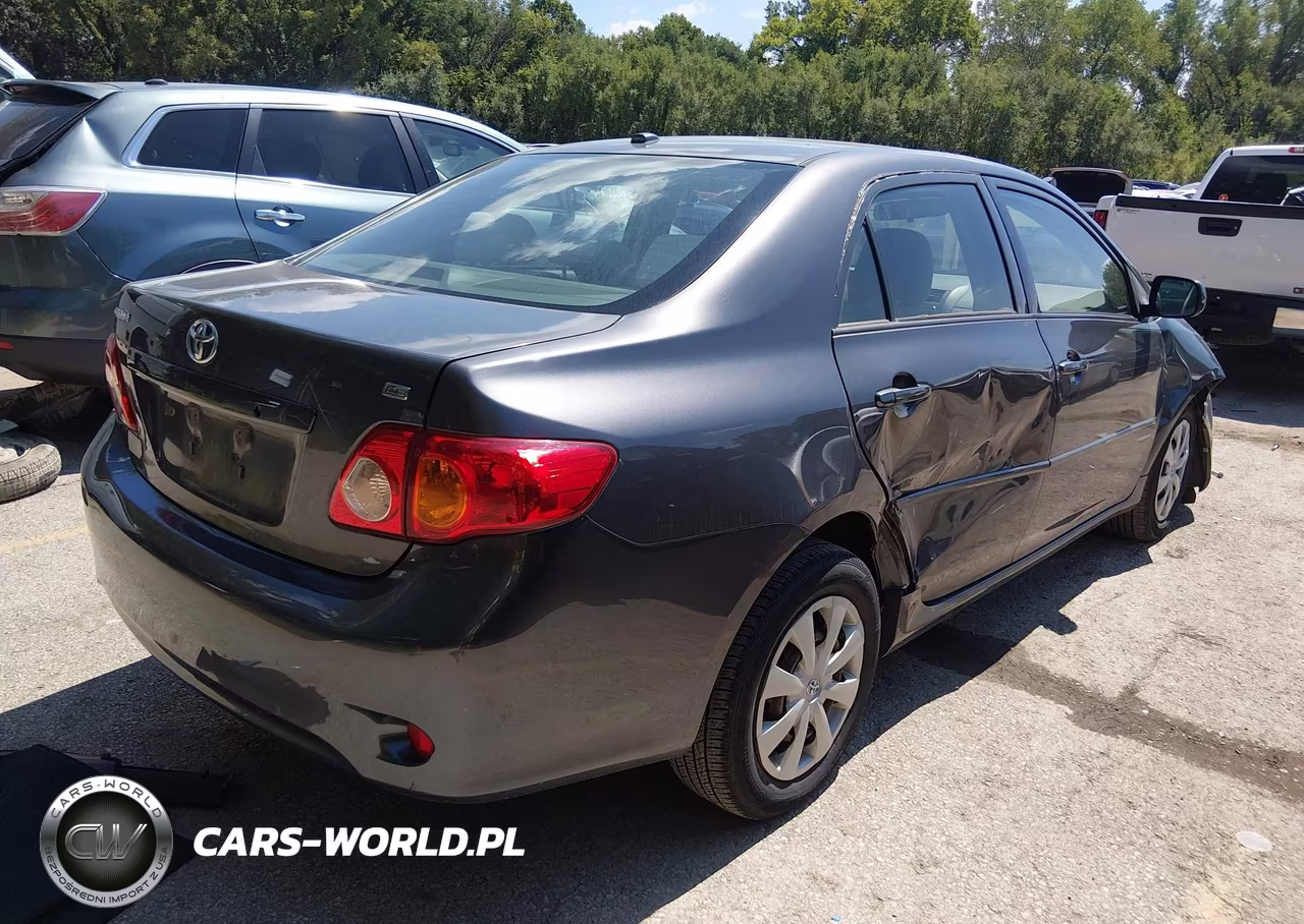 2010 Toyota Corolla Le VIN:JTDBU4EE4AJ077572 - 4