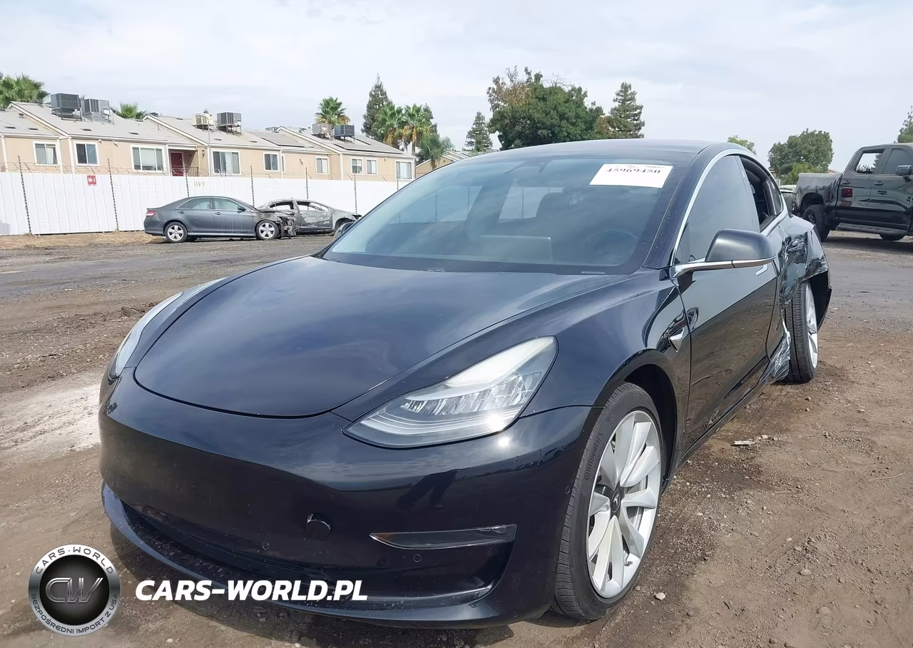 2018 Tesla Model 3 Long Range-Mid Range VIN:5YJ3E1EA1JF071068 - 2