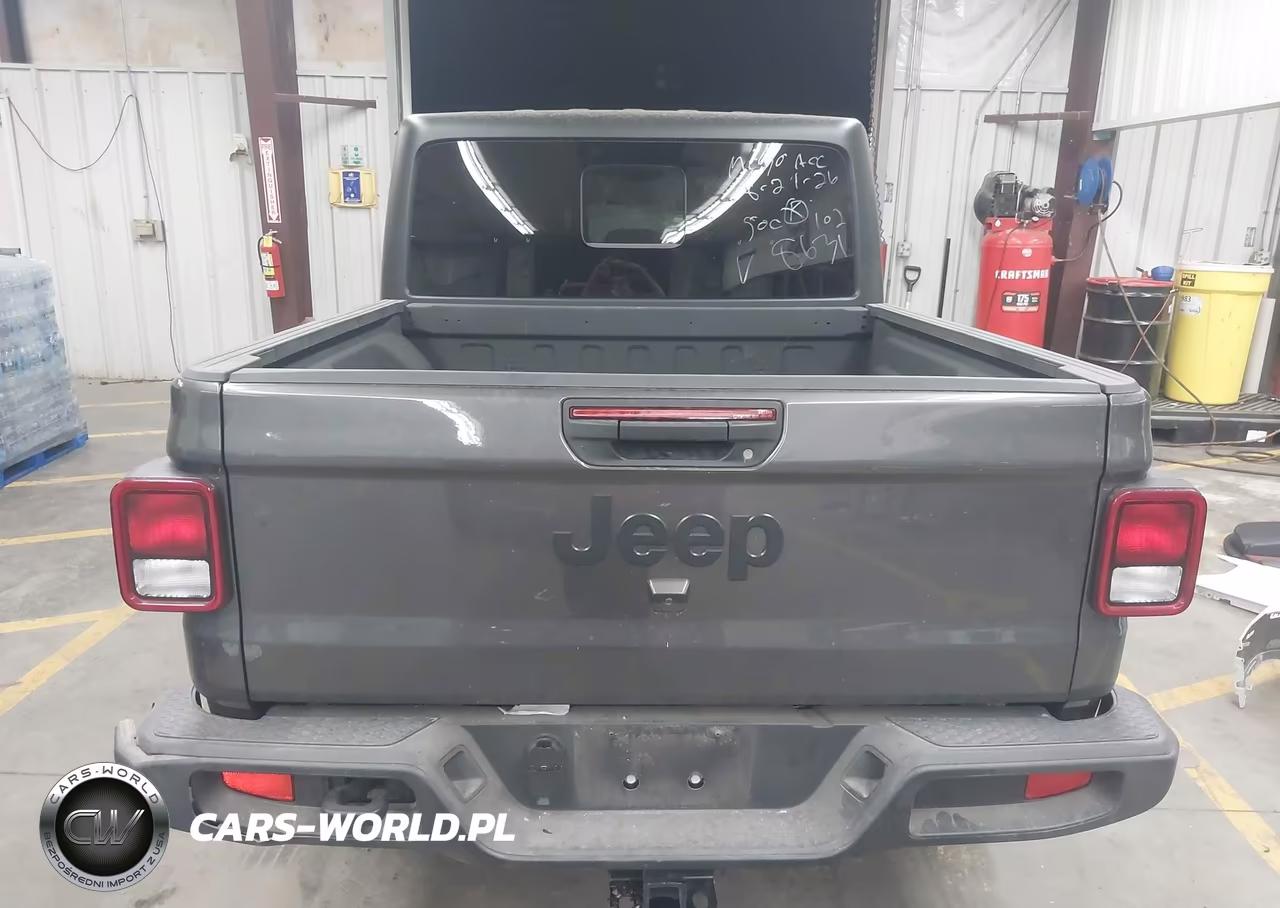 2025 Jeep Gladiator Sport S VIN:1C6RJTAG7SL528631 - 16