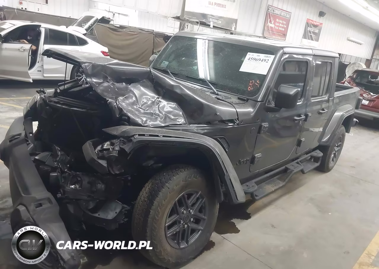 2025 Jeep Gladiator Sport S VIN:1C6RJTAG7SL528631 - 2