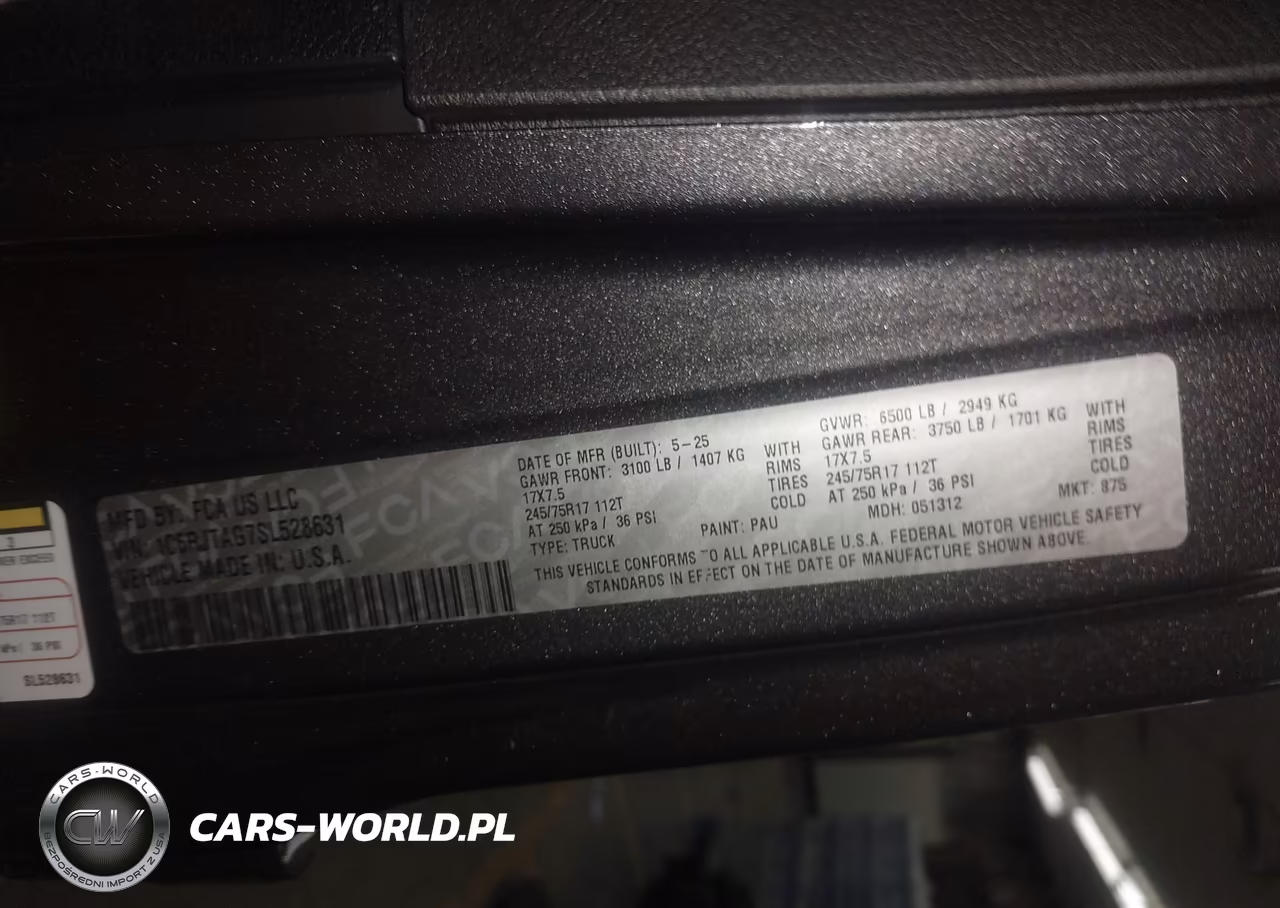 2025 Jeep Gladiator Sport S VIN:1C6RJTAG7SL528631 - 9