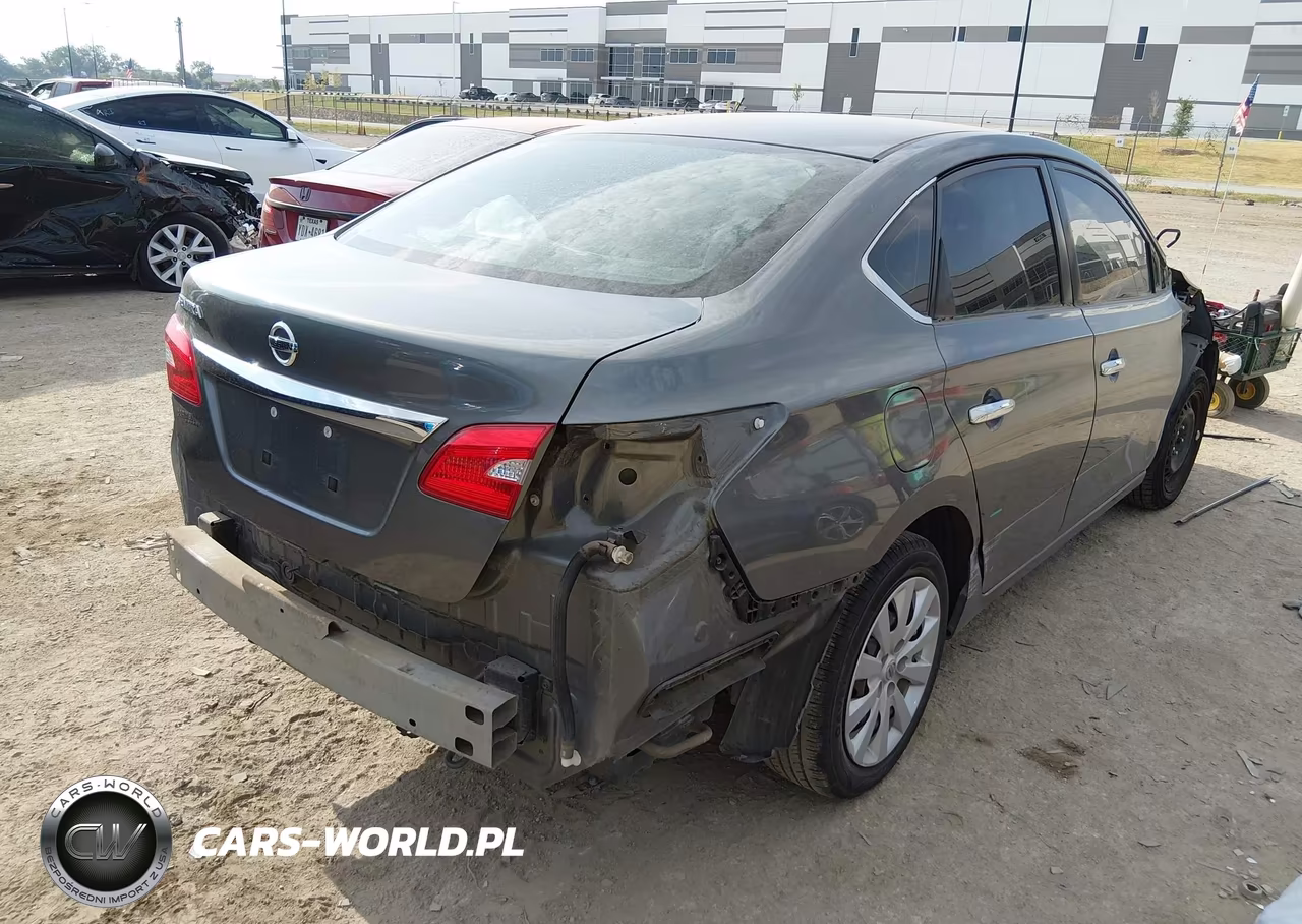 2019 Nissan Sentra S VIN:3N1AB7AP0KY377037 - 4