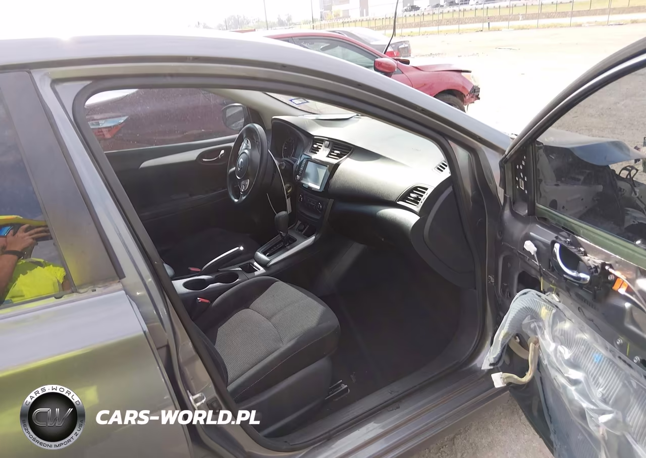 2019 Nissan Sentra S VIN:3N1AB7AP0KY377037 - 5