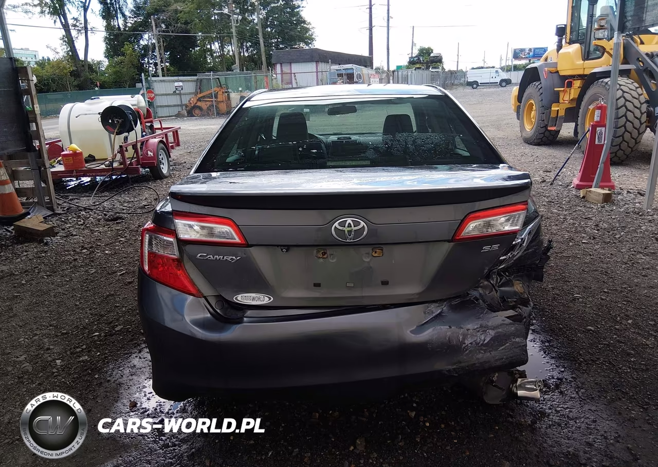 2014 Toyota Camry Se VIN:4T1BF1FK6EU302376 - 16