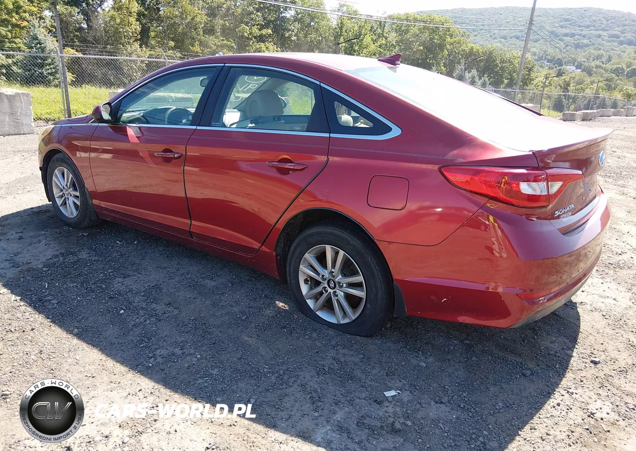 2015 Hyundai Sonata Se VIN:5NPE24AF7FH215834 - 3