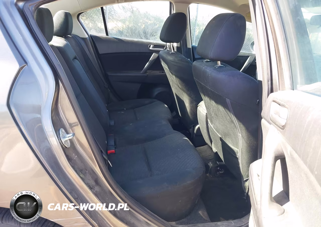 2012 Mazda Mazda3 I Touring VIN:JM1BL1V72C1595573 - 8