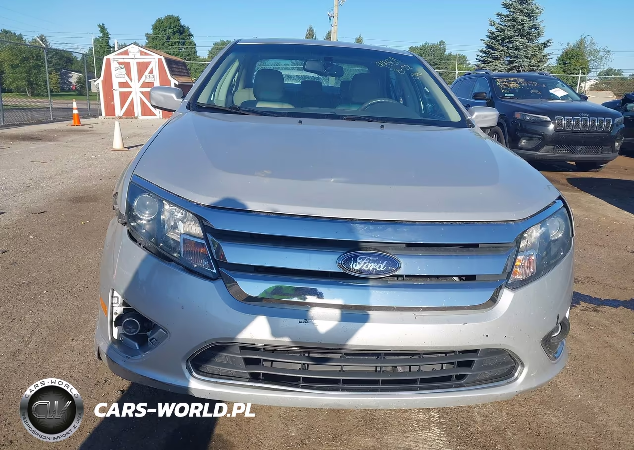 2010 Ford Fusion Hybrid VIN:3FADP0L33AR199989 - 12