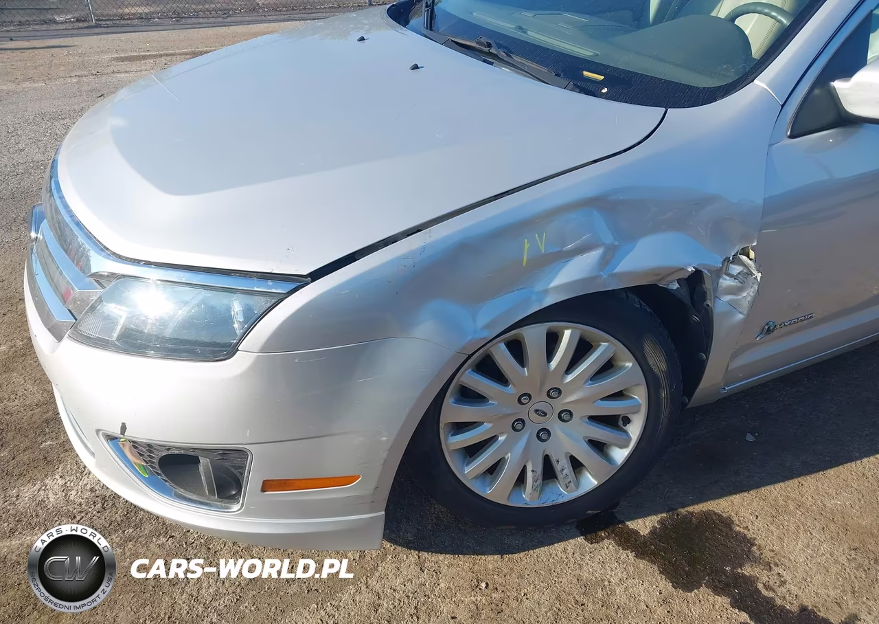 2010 Ford Fusion Hybrid VIN:3FADP0L33AR199989 - 6