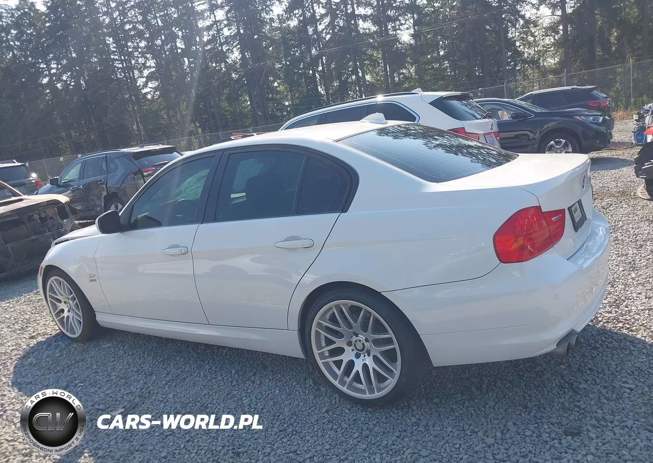 2011 BMW 328I xDrive VIN:WBAPK7G58BNN49192 - 14