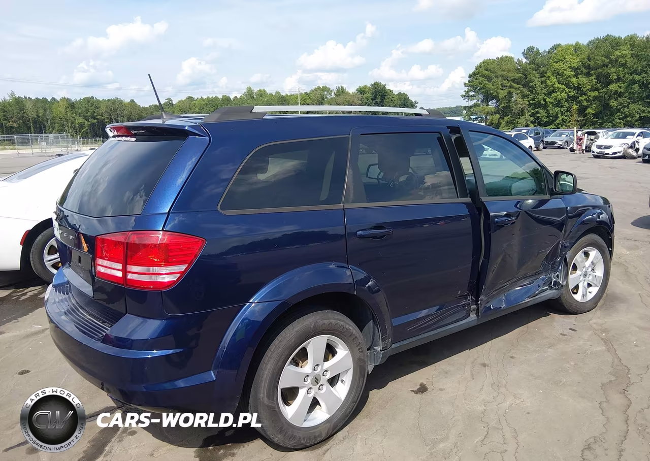 2018 Dodge Journey Se VIN:3C4PDCABXJT429560 - 4
