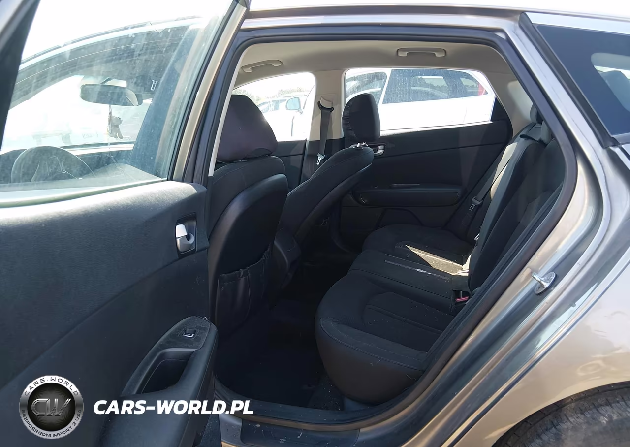 2018 Kia Optima Lx VIN:5XXGT4L33JG194848 - 8