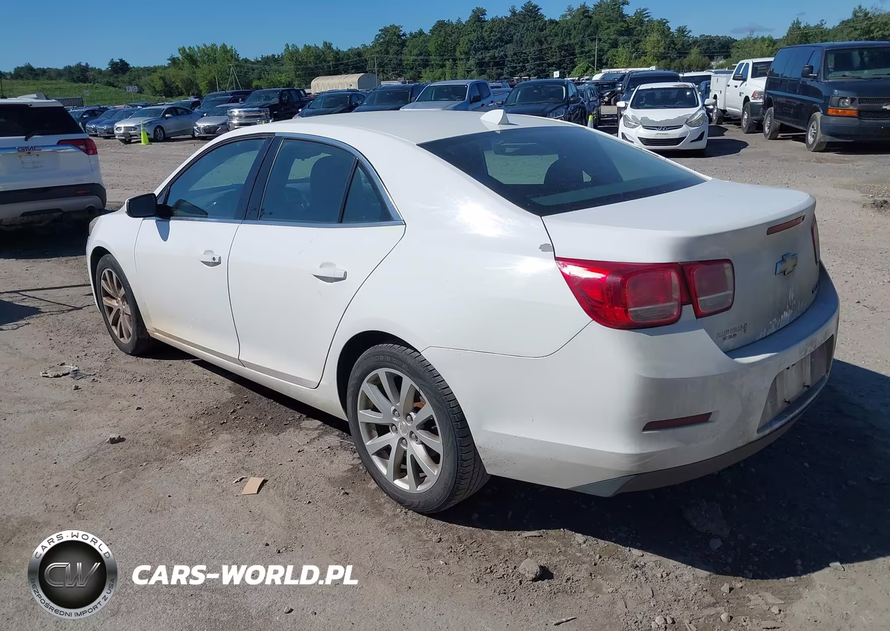 2014 Chevrolet Malibu 2Lt VIN:1G11E5SL5EF127348 - 3