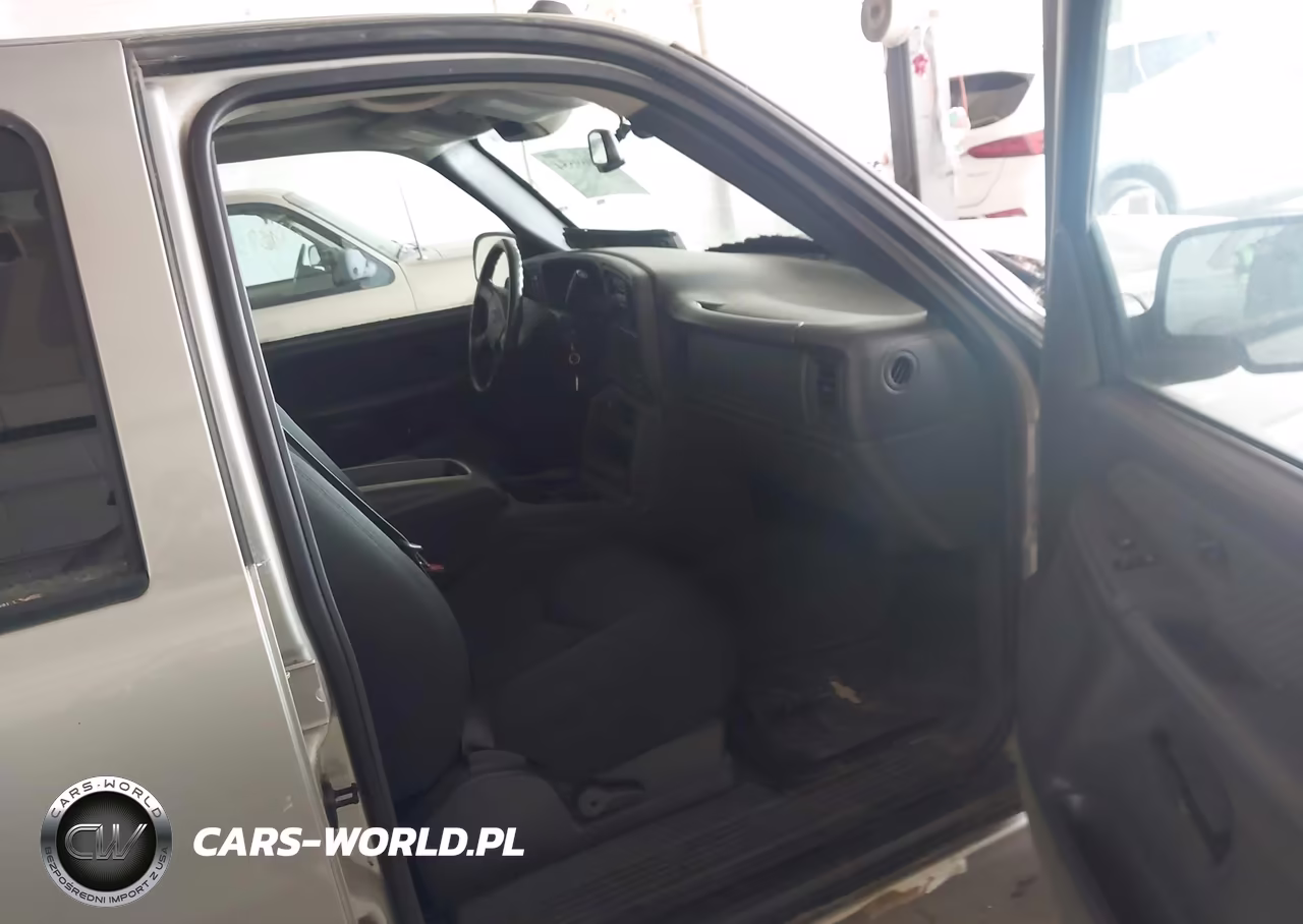 2004 Chevrolet Avalanche 1500 VIN:3GNEK12T04G113565 - 5