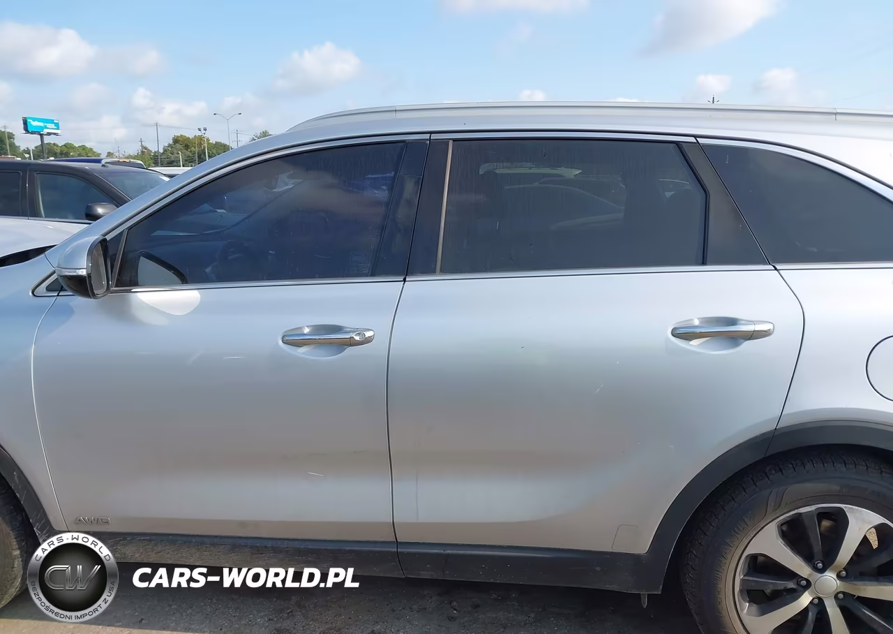 2016 Kia Sorento 2.0T Ex VIN:5XYPHDA10GG021604 - 15