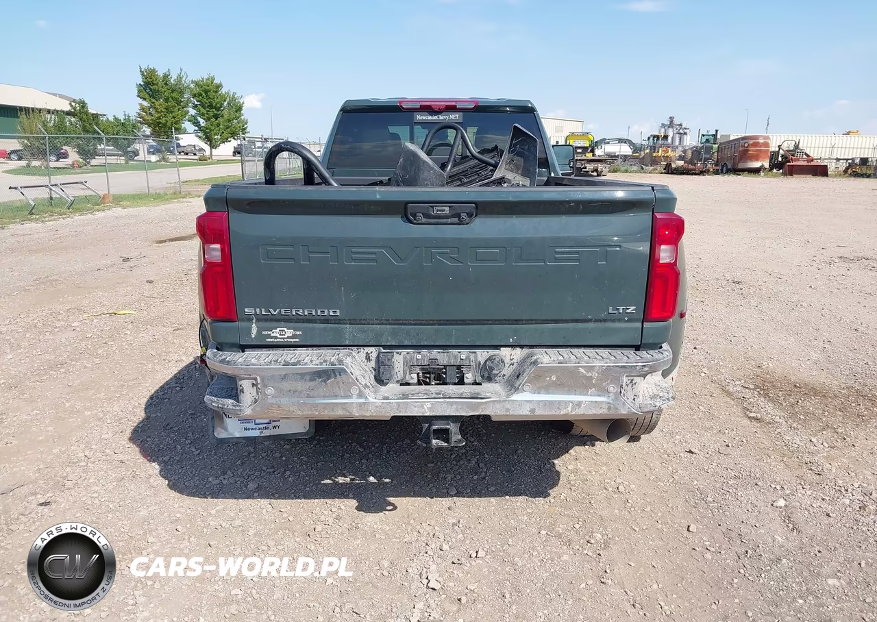 2026 Chevrolet Silverado 3500 Hd , Long Bed, Ltz Dual Rear Wheel, Rwd VIN:1GC4KUEY8TF101242 - 16