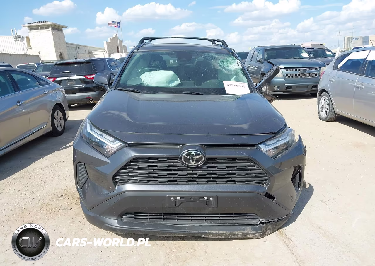 2025 Toyota Rav4 Hybrid Xle VIN:JTMRWRFVXSD309824 - 12