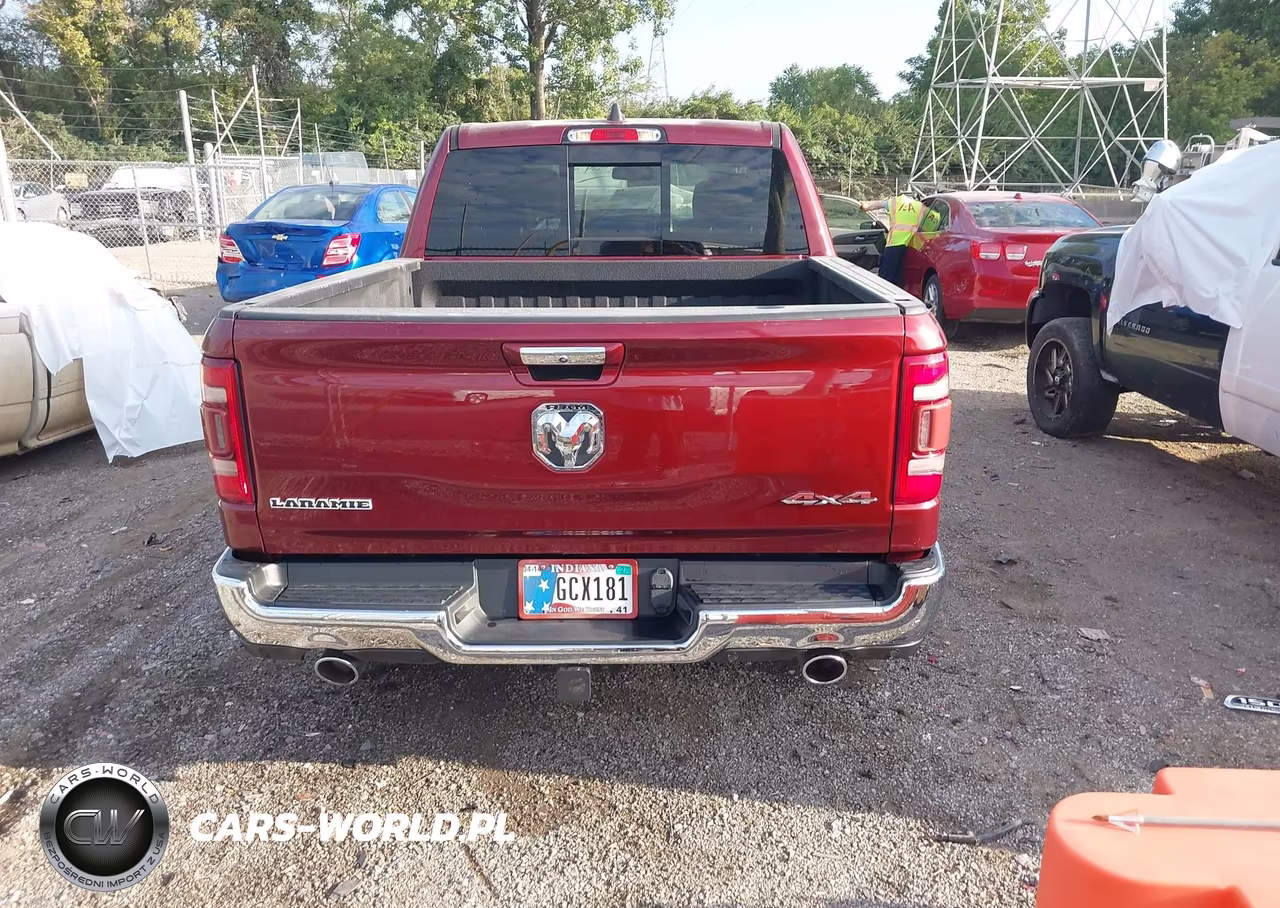2019 Ram 1500 Laramie 4X4 5'7 Box VIN:1C6SRFJT9KN787540 - 15