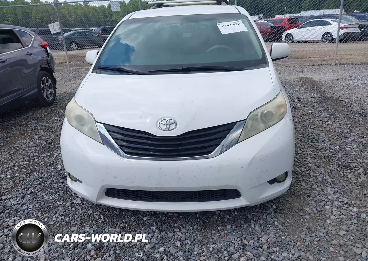 2014 Toyota Sienna Le V6 8 Passenger VIN:5TDKK3DC5ES468108 - 6