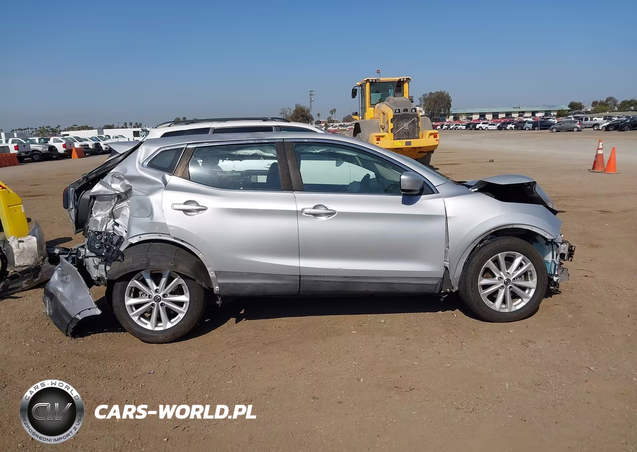 2019 Nissan Rogue Sport S VIN:JN1BJ1CP2KW526976 - 14