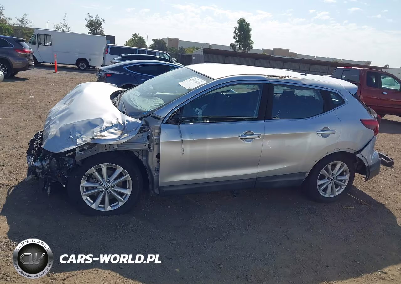 2019 Nissan Rogue Sport S VIN:JN1BJ1CP2KW526976 - 15