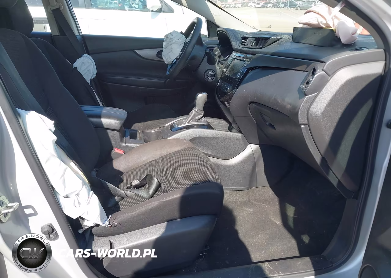 2019 Nissan Rogue Sport S VIN:JN1BJ1CP2KW526976 - 5