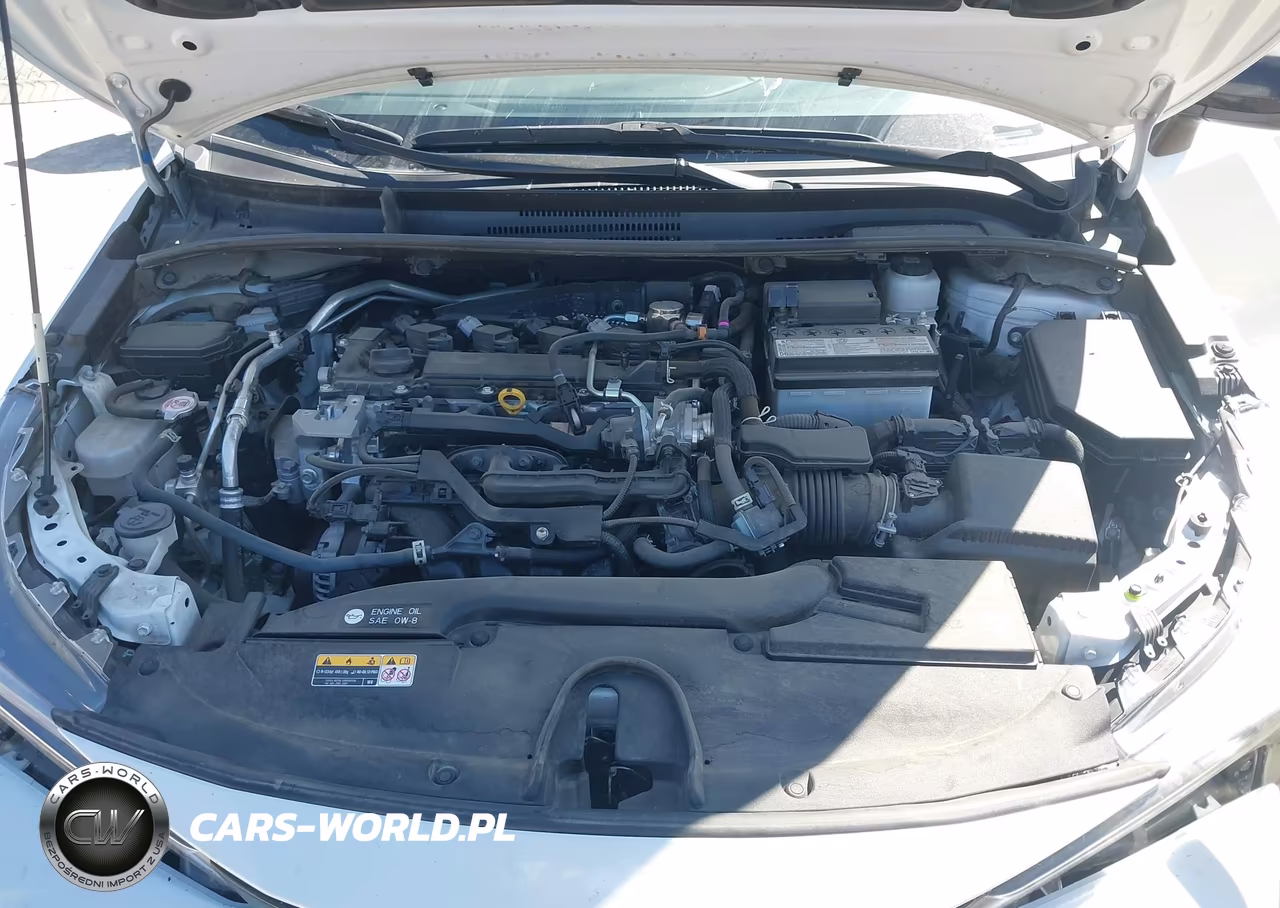 2024 Toyota Corolla Xse VIN:JTNC4MBE0R3215578 - 10
