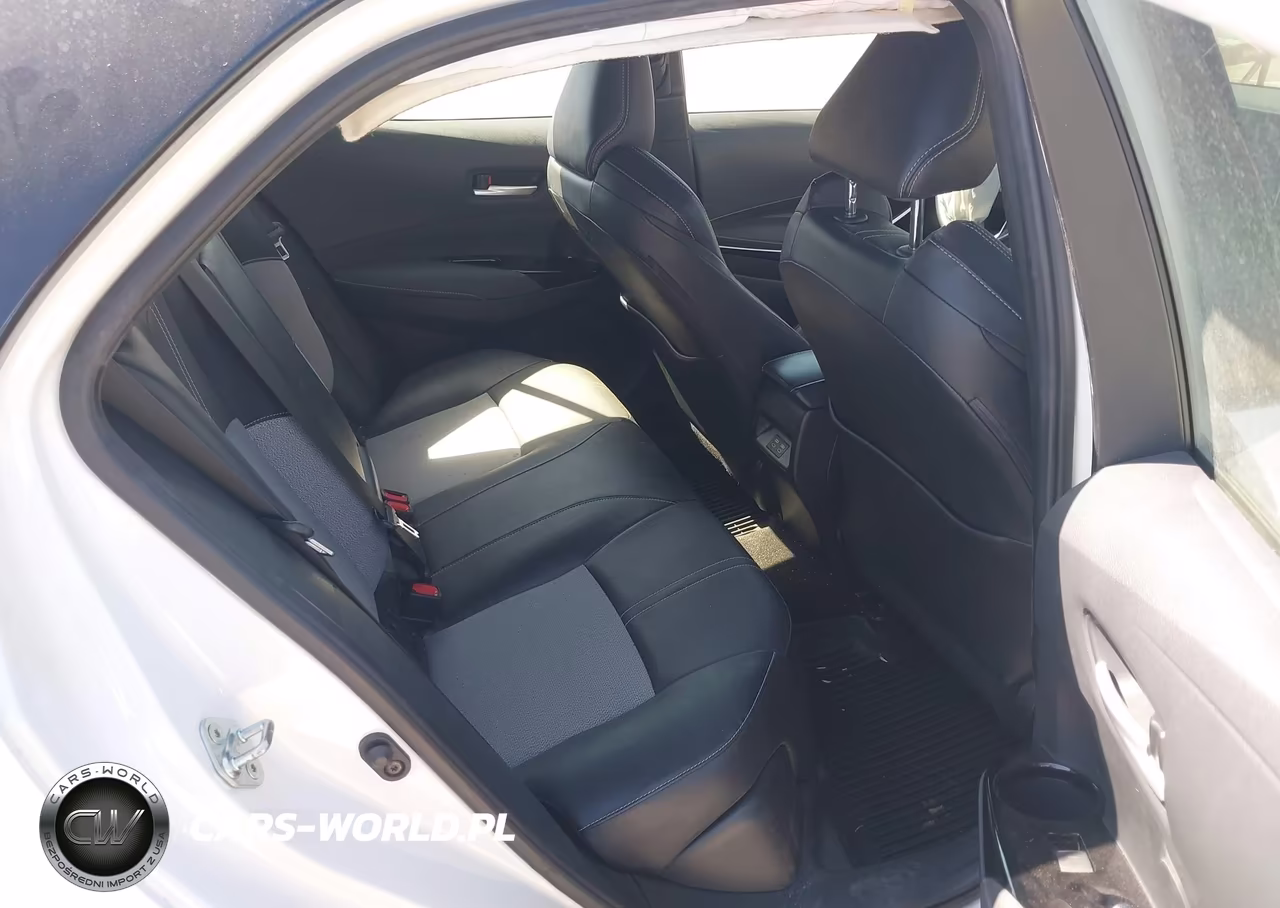 2024 Toyota Corolla Xse VIN:JTNC4MBE0R3215578 - 8