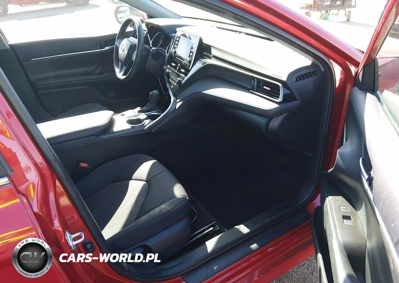2024 Toyota Camry Hybrid Le VIN:4T1C31AK4RU069463 - 5