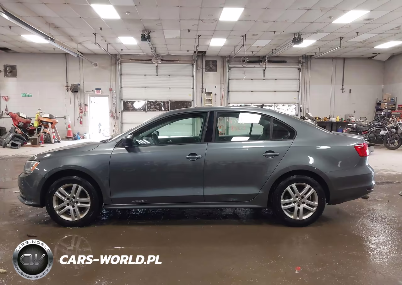 2015 Volkswagen Jetta 2.0L S VIN:3VW2K7AJ2FM214350 - 14