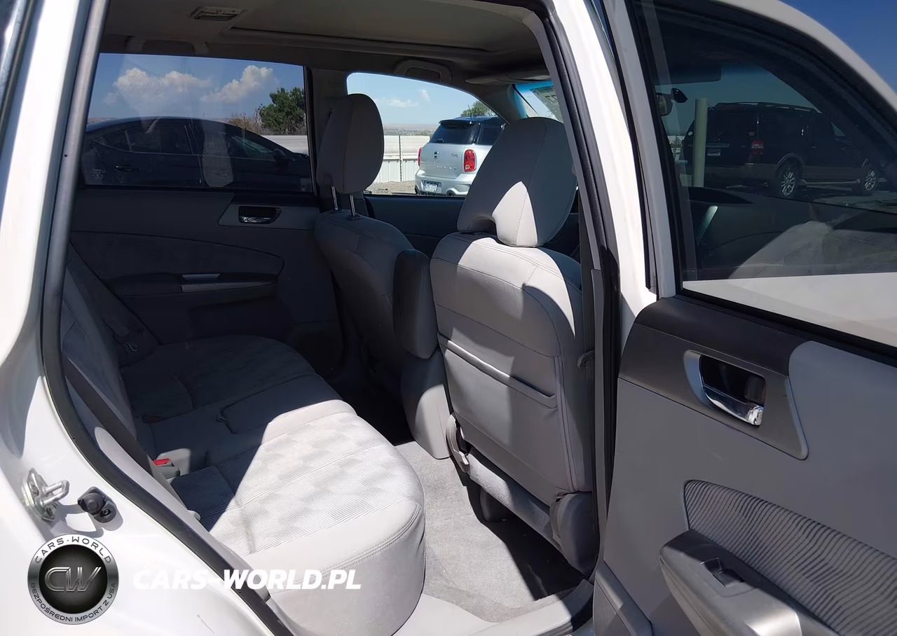2010 Subaru Forester 2.5X Premium VIN:JF2SH6CC9AH792003 - 8