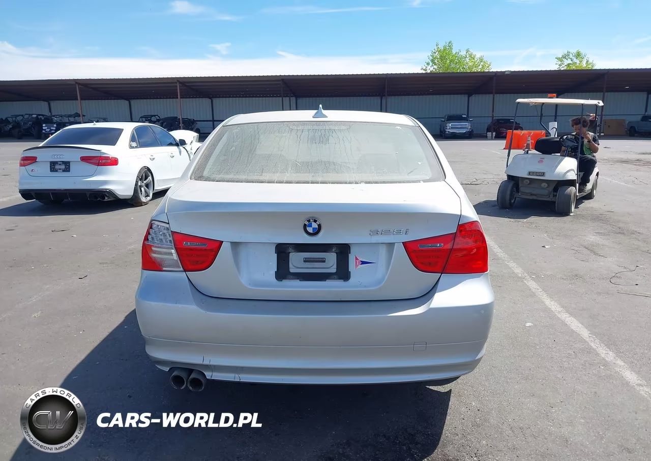 2009 BMW 328I VIN:WBAPH57539NL76775 - 16