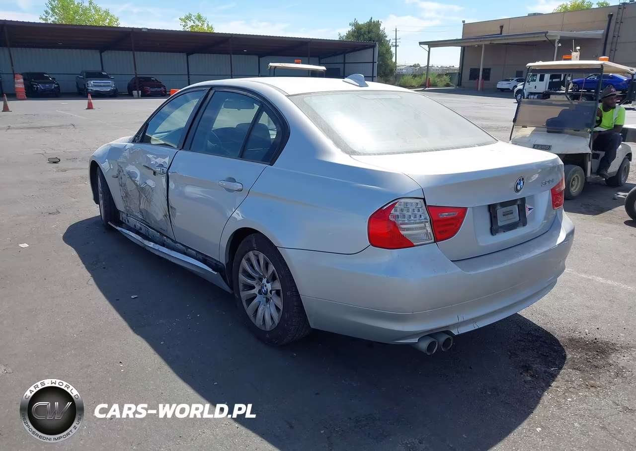 2009 BMW 328I VIN:WBAPH57539NL76775 - 3