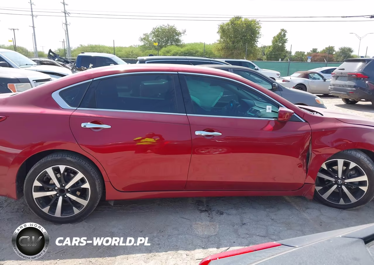2018 Nissan Altima 2.5 Sr VIN:1N4AL3AP3JC141580 - 13