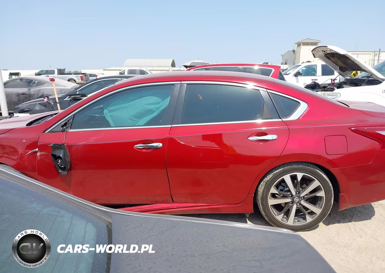 2018 Nissan Altima 2.5 Sr VIN:1N4AL3AP3JC141580 - 14