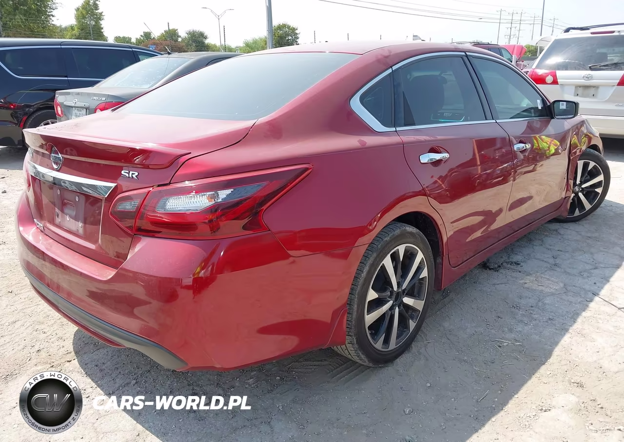 2018 Nissan Altima 2.5 Sr VIN:1N4AL3AP3JC141580 - 4