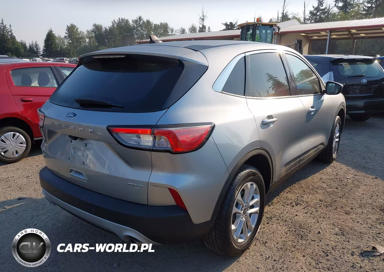 2021 Ford Escape Se VIN:1FMCU9G63MUA85569 - 4
