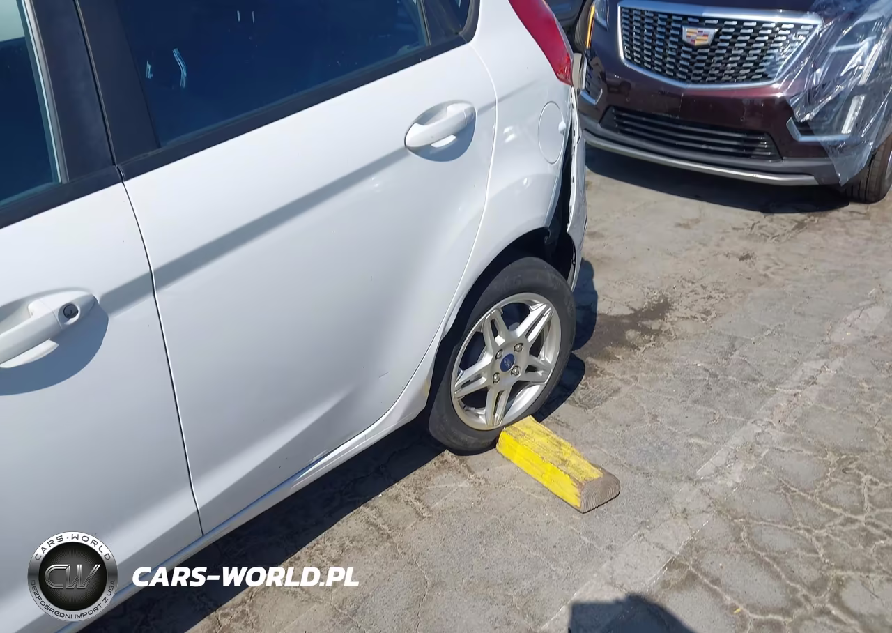 2018 Ford Fiesta Se VIN:3FADP4EJ7JM115365 - 6